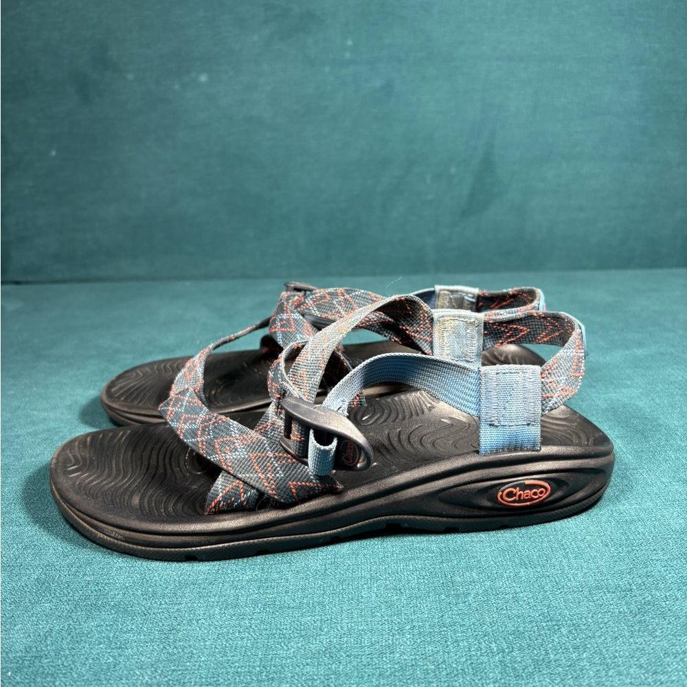 Womens Chaco Blue Size 8 Sandals Water Shoes Hiking